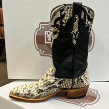 Load image into Gallery viewer, Cowtown Snake Boots
